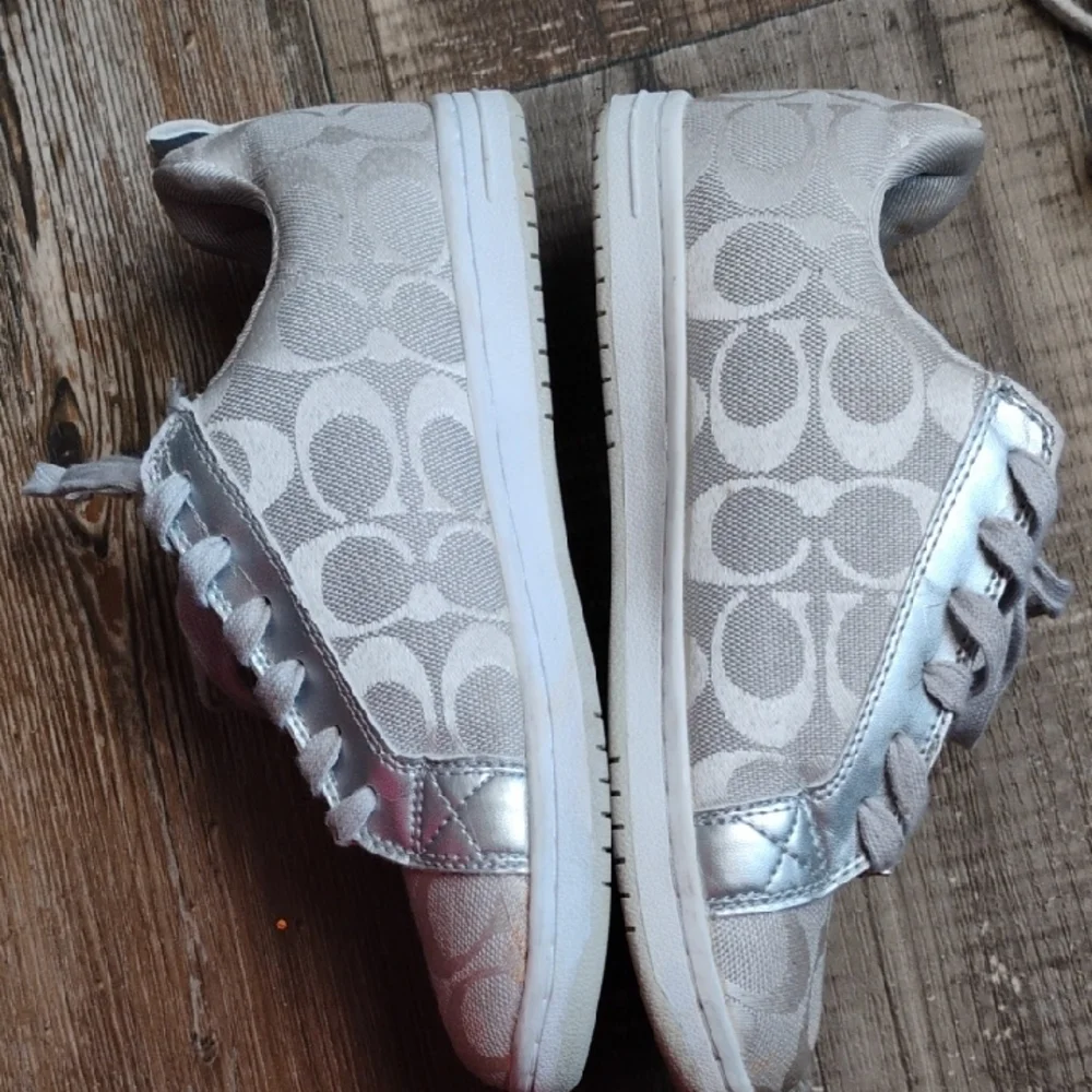 Coach Silver and White Patterned Sneakers, Casual, Size 7.5